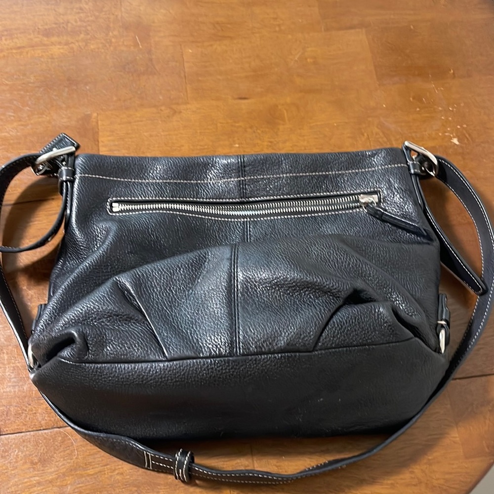 Authentic Coach purse, great condition, smoke free home! Make offer!